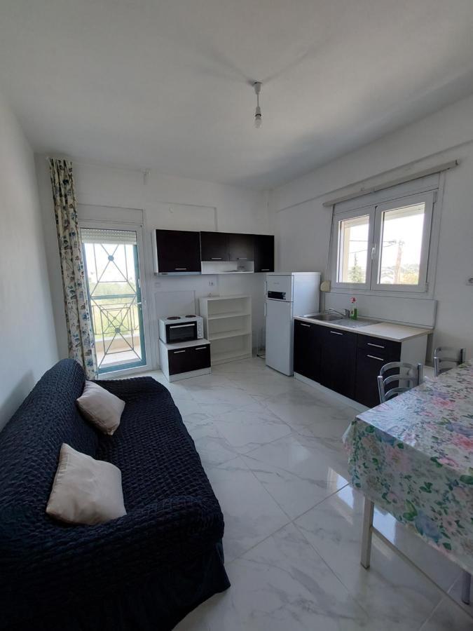 Anna'S Rooms เนอา มิคานิโอนา ภายนอก รูปภาพ