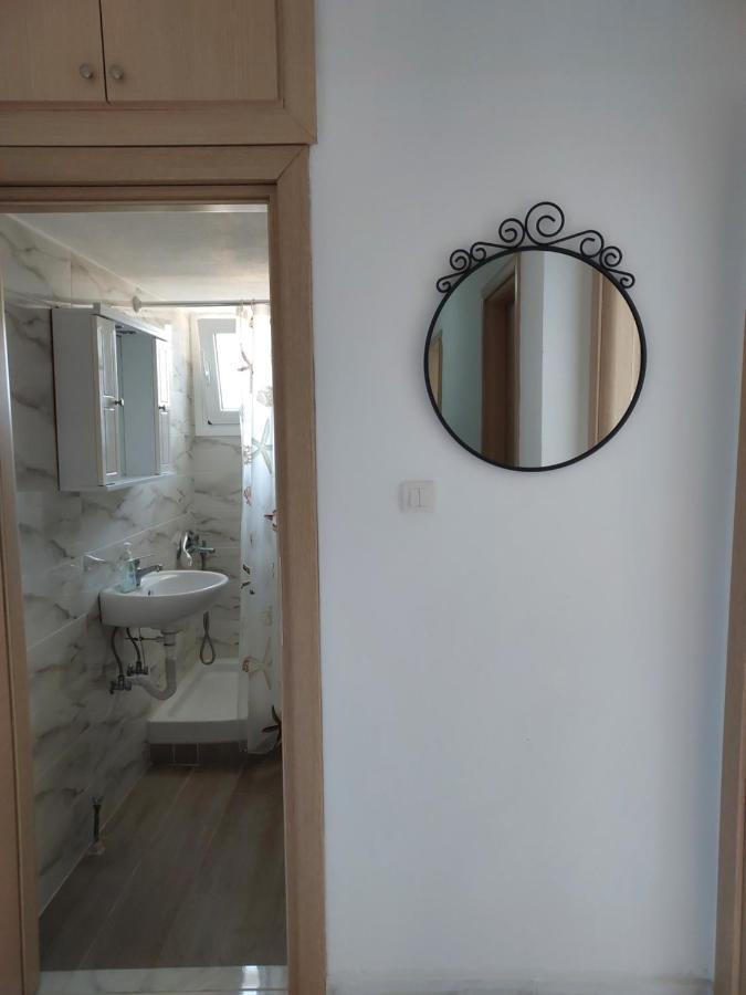 Anna'S Rooms เนอา มิคานิโอนา ภายนอก รูปภาพ